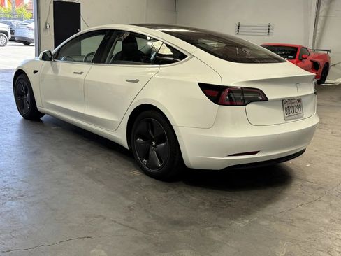Used 2018 Tesla Model 3 Long Range image 2