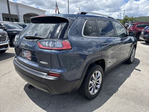 Used 2021 Jeep Cherokee Latitude Plus FWD image 7