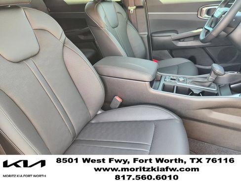 New 2026 Kia Sorento S FWD image 10
