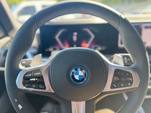 New 2026 BMW X5 xDrive50e w/ M Sport Package image 24
