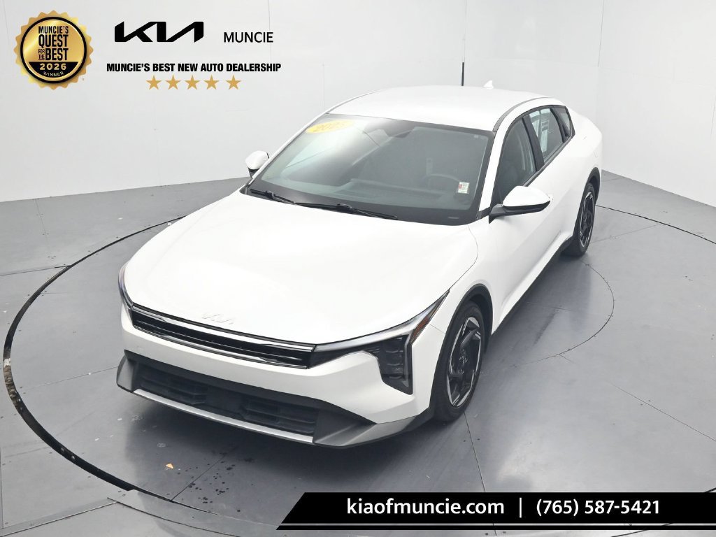 Used 2025 Kia K4 EX FWD image 47