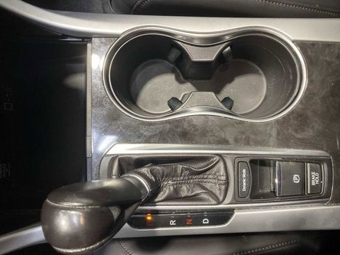 Used 2020 Acura TLX w/ Technology Package image 17