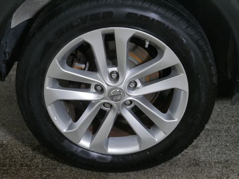 Used 2015 Nissan Juke S image 15