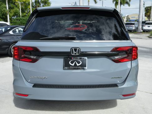 Used 2023 Honda Odyssey Sport image 21