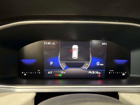 New 2026 Volkswagen Taos SE image 28