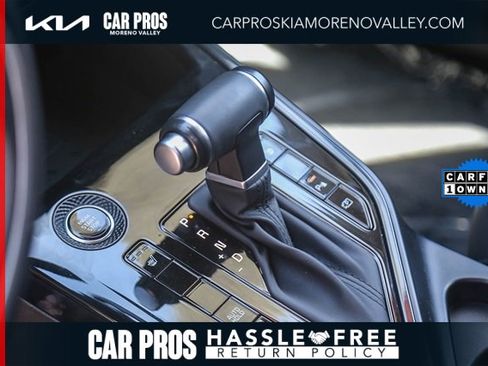 Certified 2025 Kia Niro EX image 19