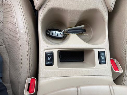 Used 2017 Nissan Rogue SL w/ SL Premium Package image 24