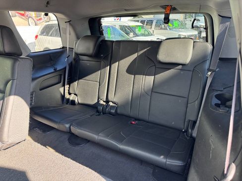 Used 2015 GMC Yukon SLT w/ Open Road Package AWD/4WD image 13