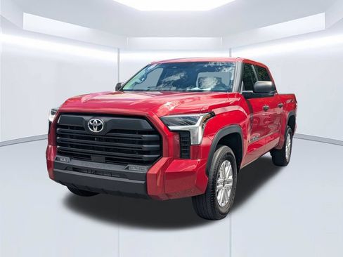 Used 2024 Toyota Tundra SR5 AWD/4WD image 7