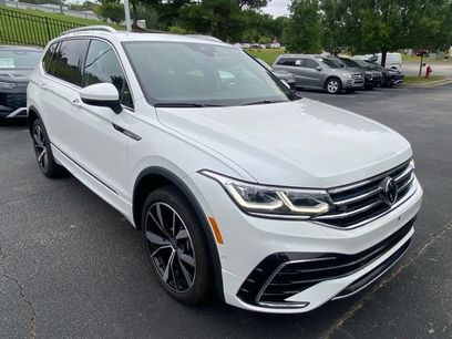 Used 2023 Volkswagen Tiguan SEL R-Line