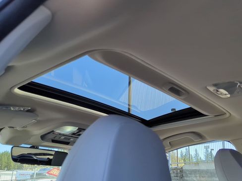 Used 2021 Subaru Crosstrek 2.5i Limited w/ Moonroof Package 2 image 12