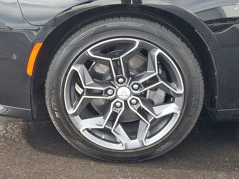 Used 2025 Dodge Charger R/T w/ Plus Group image 8