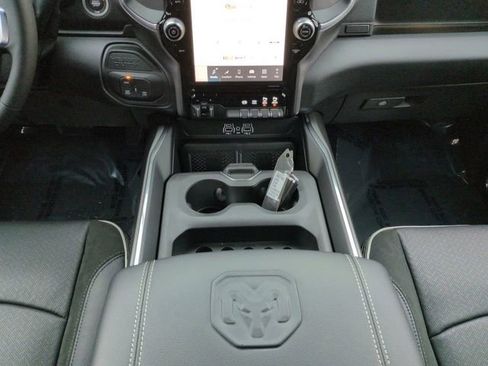 New 2026 RAM 2500 Laramie w/ Night Edition AWD/4WD image 18