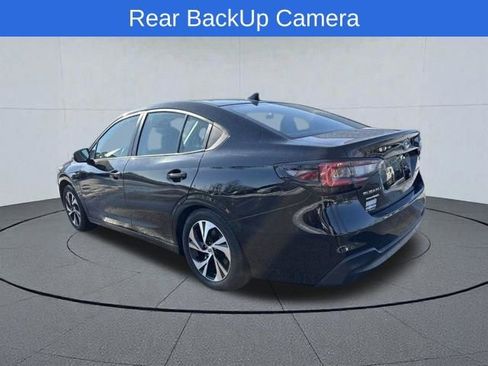 Used 2025 Subaru Legacy Premium AWD/4WD image 7