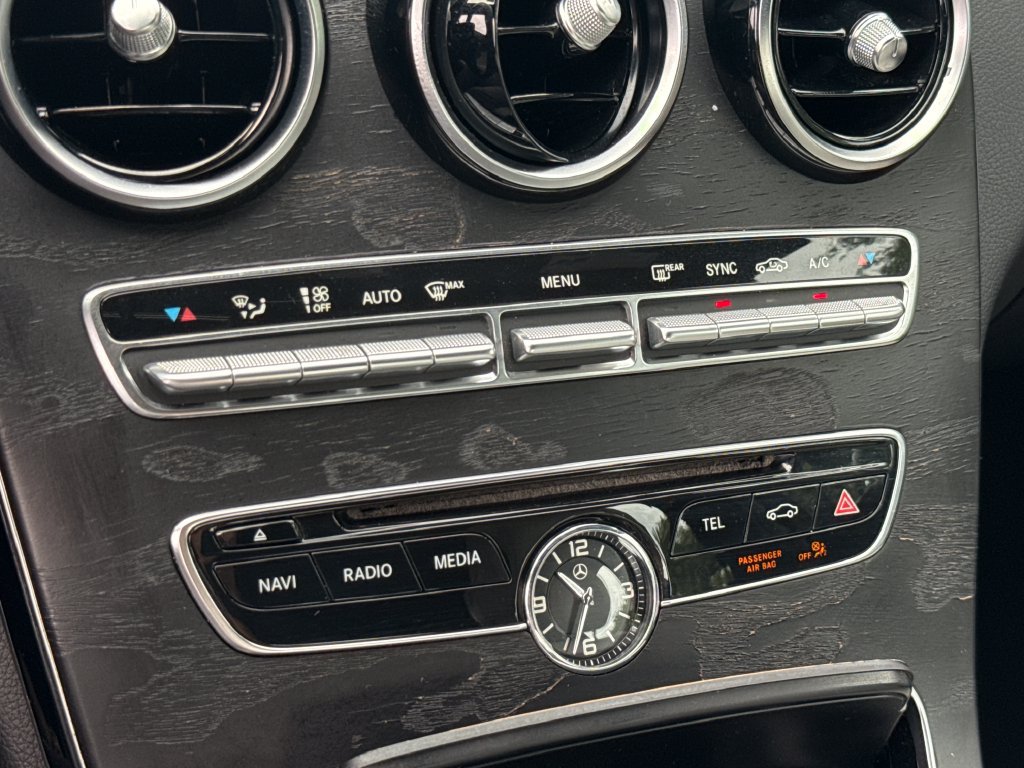Used 2018 Mercedes-Benz C 300 Sedan image 21