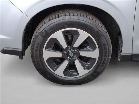 Used 2018 Subaru Forester 2.5i Limited image 30