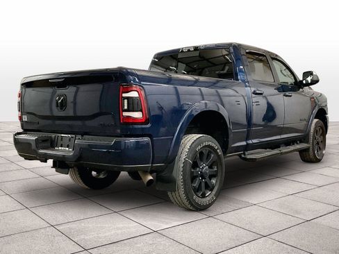Used 2022 RAM 2500 Laramie w/ Night Edition image 11