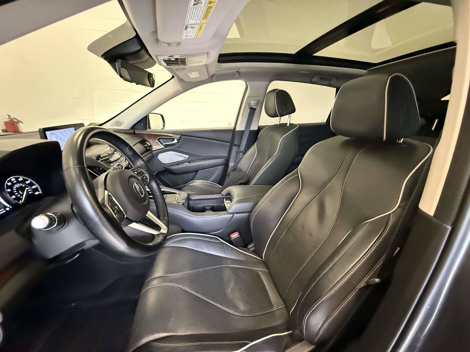Used 2020 Acura RDX w/ Advance Package AWD/4WD image 2