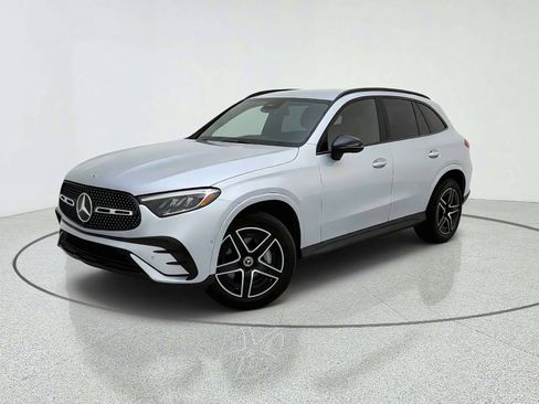 Certified 2026 Mercedes-Benz GLC 300 4MATIC image 1