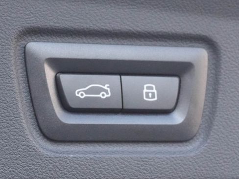 Used 2025 BMW i4 M50 image 42