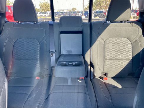 Certified 2025 RAM 1500 Tradesman w/ Night Edition AWD/4WD image 21