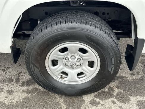 Used 2024 Nissan Frontier S w/ Technology Package image 5