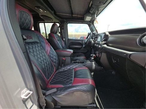 Used 2019 Jeep Wrangler Unlimited Sport S AWD/4WD image 5