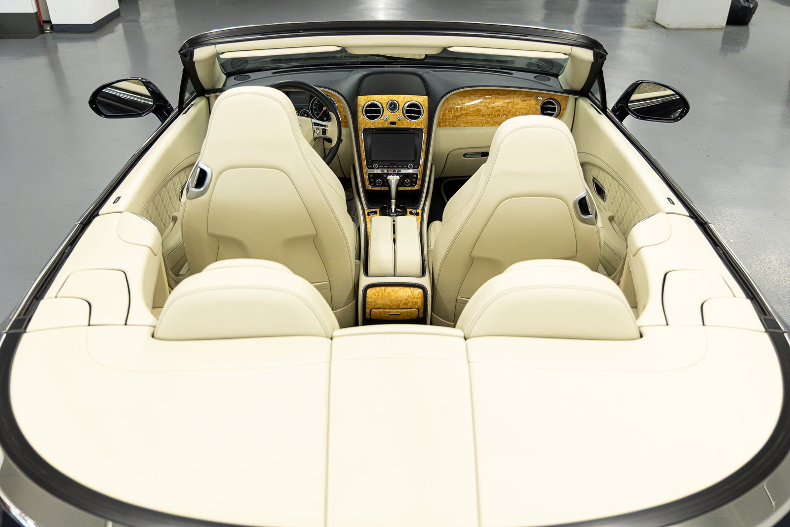 Used 2017 Bentley Continental GT AWD/4WD image 21
