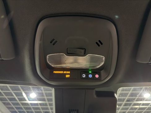 Certified 2024 Buick Envista Preferred image 24