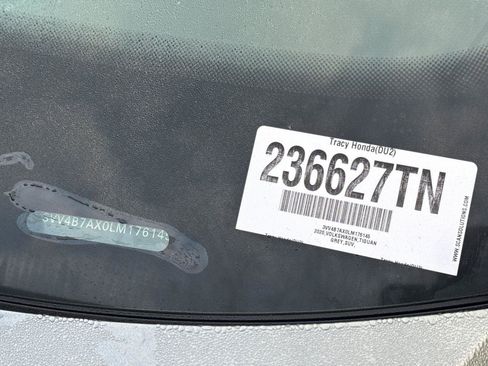 Used 2020 Volkswagen Tiguan SEL Premium R-Line image 3