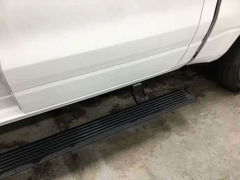 Used 2023 RAM 1500 Laramie AWD/4WD image 30