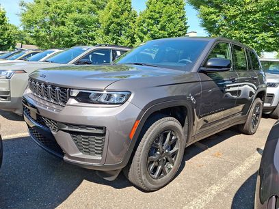 New 2026 Jeep Grand Cherokee Altitude