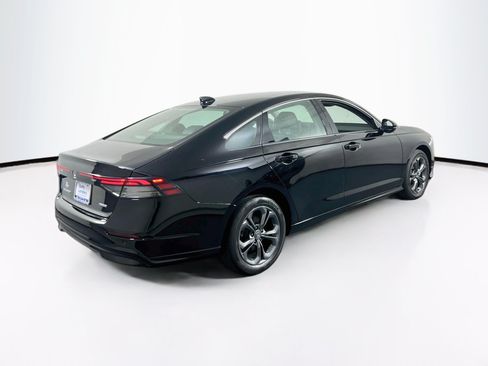 Used 2025 Honda Accord EX-L image 5
