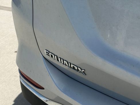 Used 2018 Chevrolet Equinox LS FWD image 4