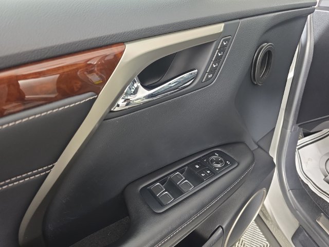 Used 2018 Lexus RX 350L AWD image 10