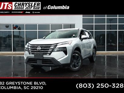 Used 2024 Nissan Rogue SV
