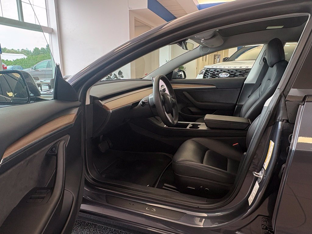 Used 2023 Tesla Model 3 Long Range AWD/4WD image 16