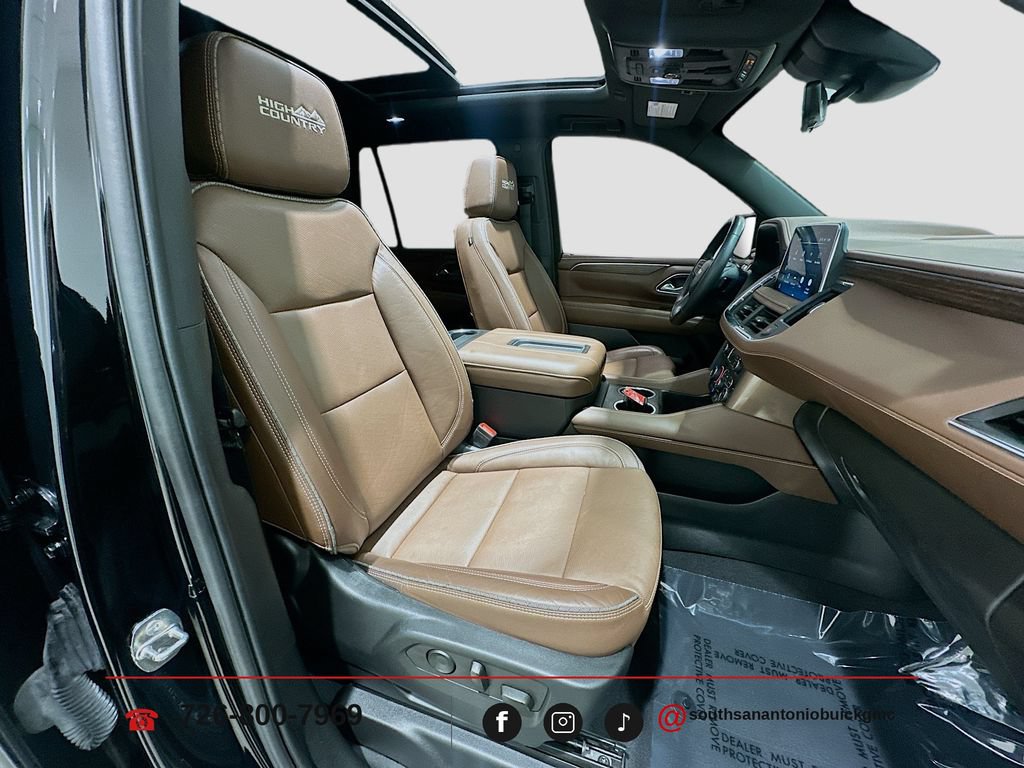 Used 2024 Chevrolet Tahoe High Country w/ Advanced Technology Package RWD image 33