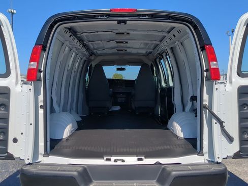 New 2025 Chevrolet Express 2500 w/ Driver Convenience Package image 13