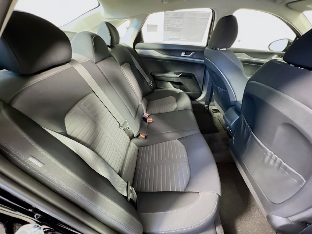 New 2026 Kia K5 LXS FWD image 21