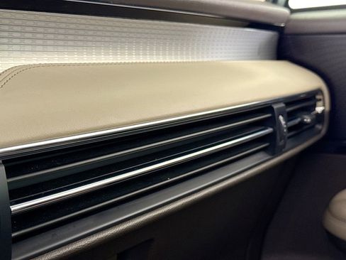 Used 2023 Lincoln Corsair FWD image 22