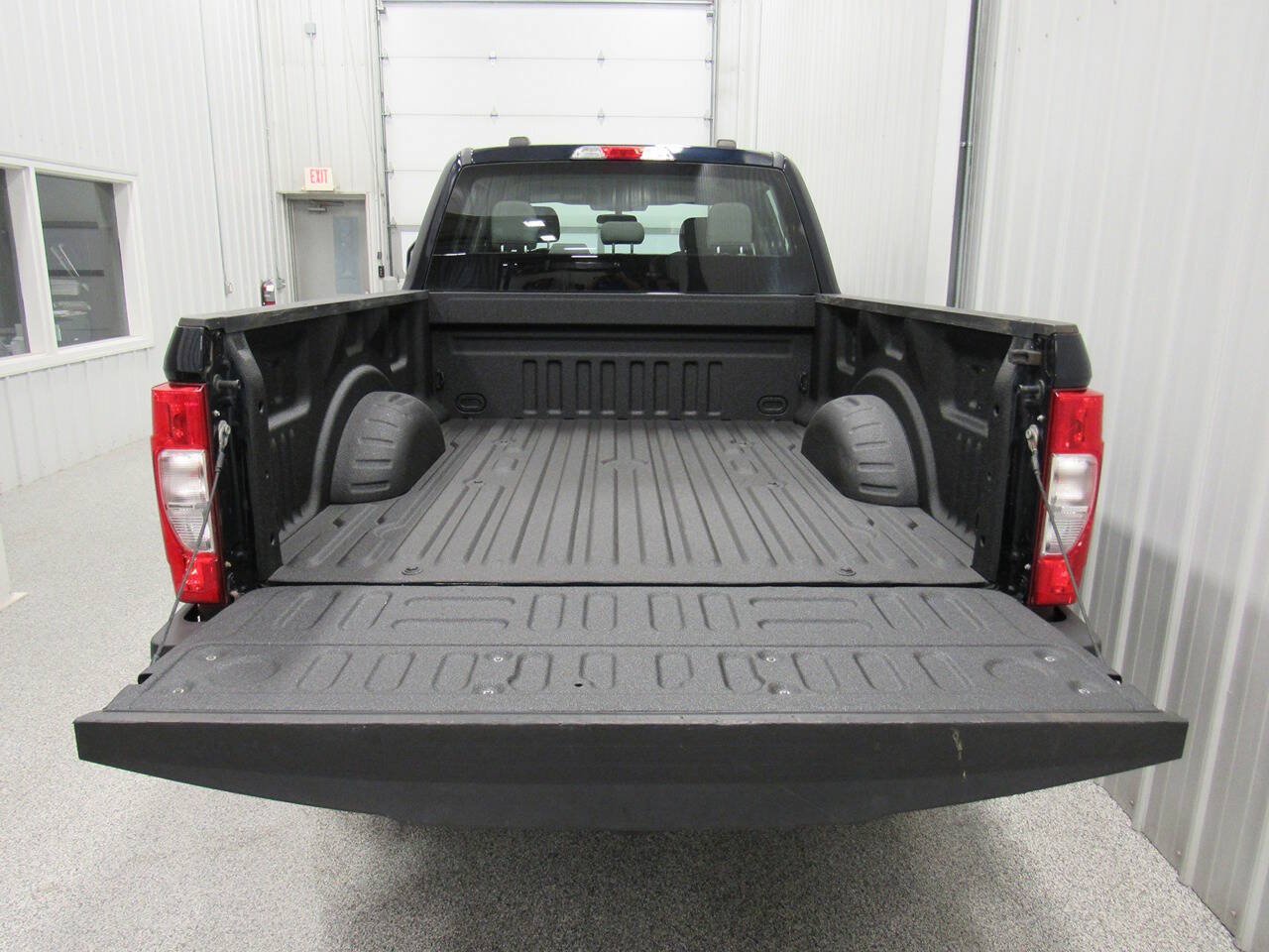 Used 2022 Ford F250 XL w/ Power Equipment Group AWD/4WD image 15
