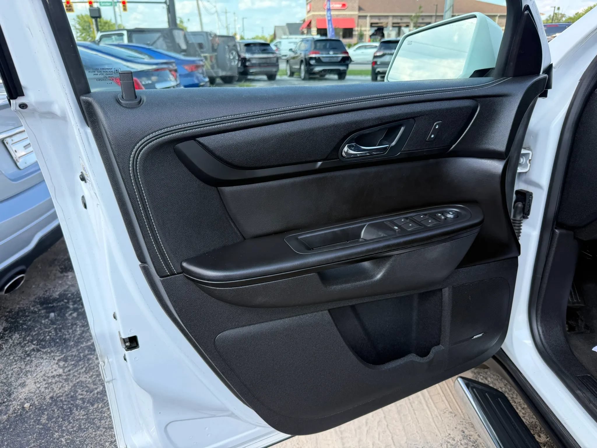 Used 2016 Chevrolet Traverse LT w/ Traveler's Package AWD/4WD image 10