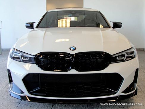 Used 2023 BMW 330i Sedan w/ M Sport Package RWD image 27