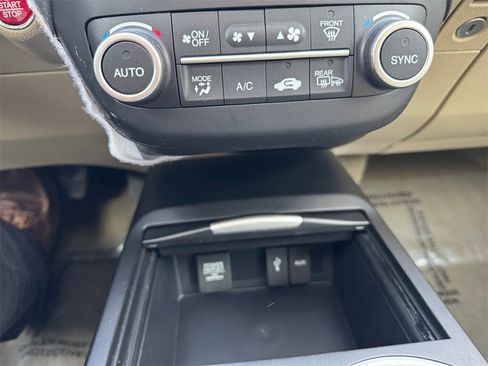 Used 2016 Acura RDX AWD w/ Advance Package image 24