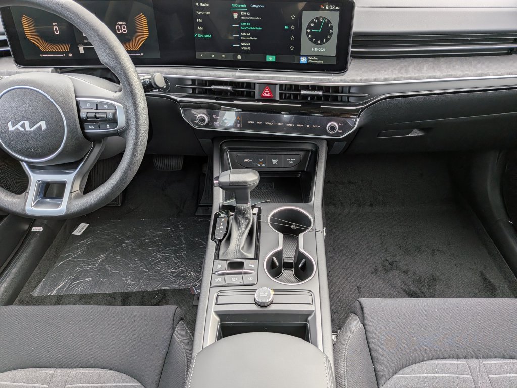 New 2026 Kia K5 LXS FWD image 17