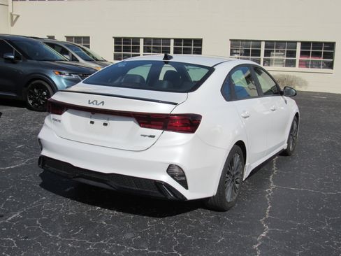 Used 2023 Kia Forte GT-Line w/ GT-Line Premium Package image 3