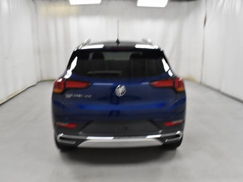 Used 2023 Buick Encore GX Essence w/ Experience Buick Package image 6
