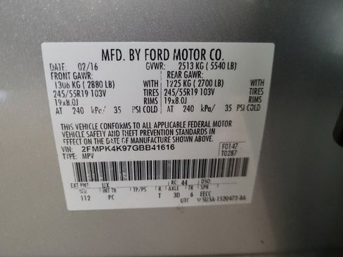 Used 2016 Ford Edge Titanium w/ Equipment Group 302A AWD/4WD image 33