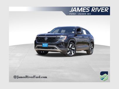 Used 2025 Volkswagen Atlas Cross Sport SE
